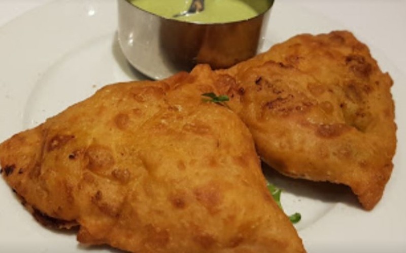  Samosa 